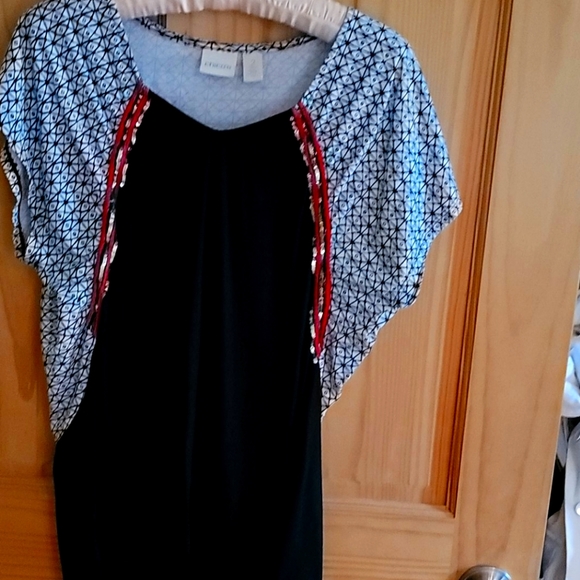 Chico top - Picture 1 of 3